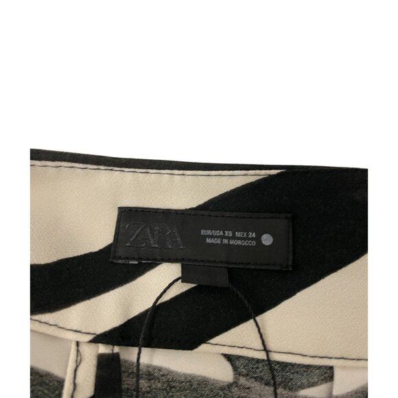 Zara Womens Pants XS Black Zebra Print Pleated Wide Leg Side Zip 8398/054 NWOT - Picture 4 of 13